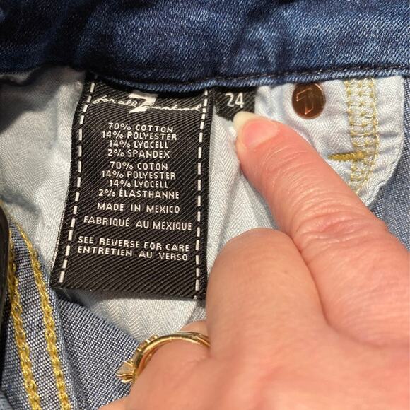 Sz 24- 7 For All Mankind jeans - Picture 8 of 9